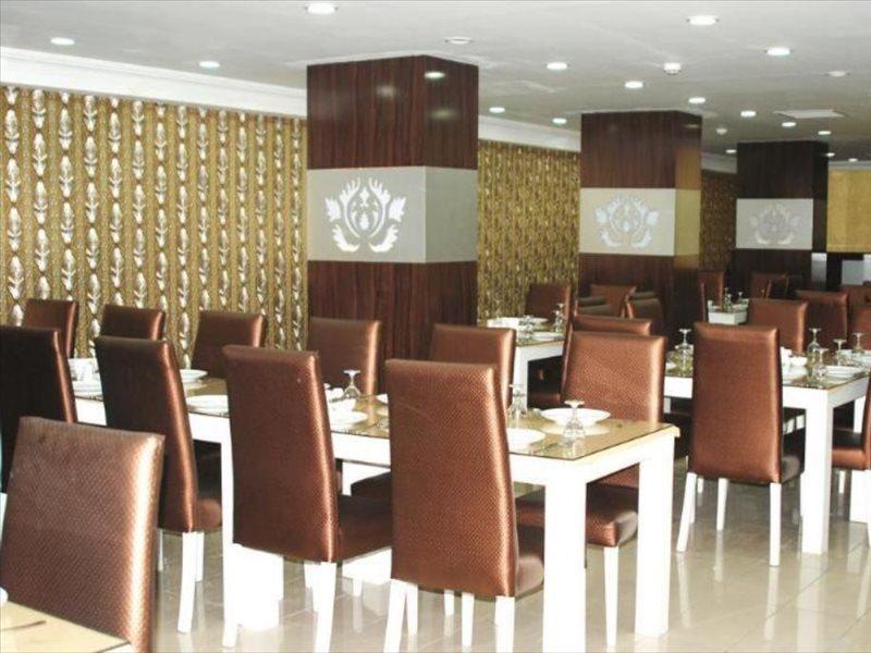 Lara Atalla Hotel Antalya Exteriör bild