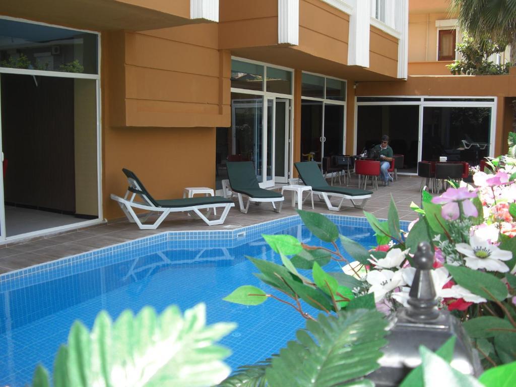 Lara Atalla Hotel Antalya Exteriör bild