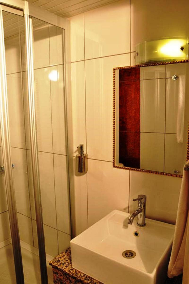 Lara Atalla Hotel Antalya Exteriör bild